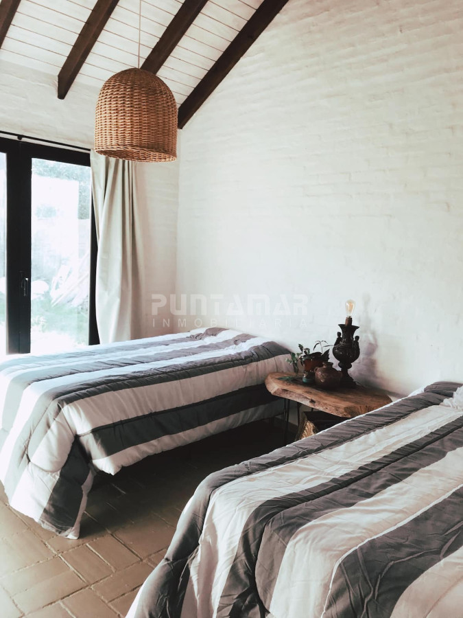 Casa ID.213189 - HERMOSA CASA DE 2 DORMITORIOS EN LA BARRA 