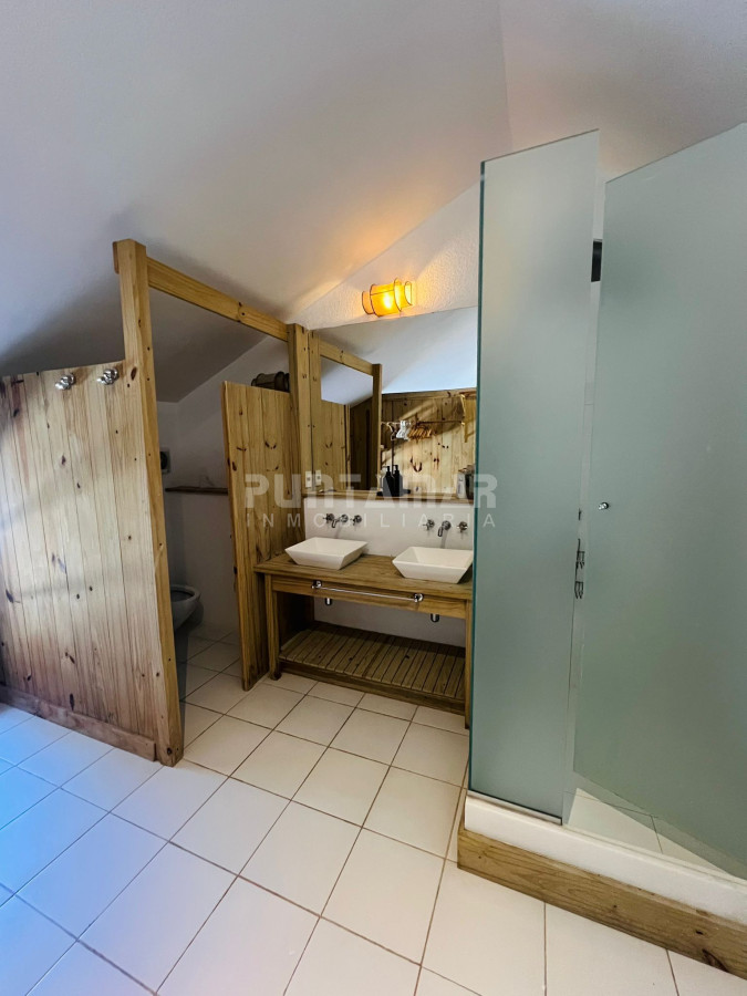 Casa ID.212432 - ALQUILER  CASA DE 3 DORMITORIOS EN SUITE EN SAN RAFAEL CON PISCINA