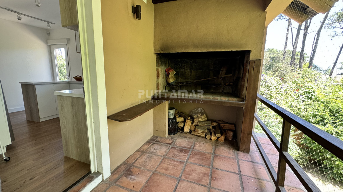 Casa ID.210909 - MUY LINDA CASA EN MONTOYA DE 3 DORMITORIOS Y CASA DE HUESPEDES INDEPENDIENTE 