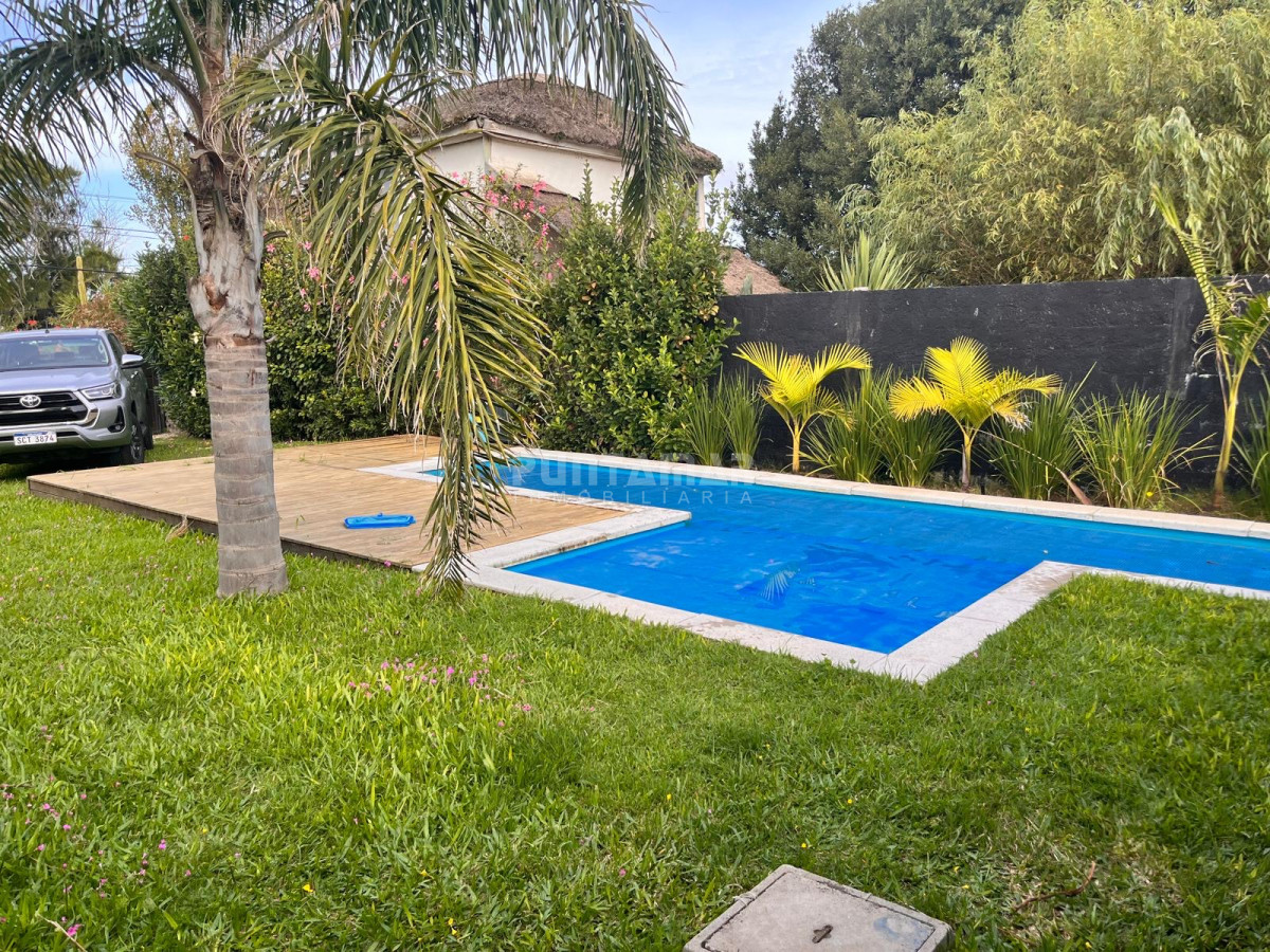 Casa ID.210921 - CASA DE 3 DORMITORIOS EN MANANTIALES 