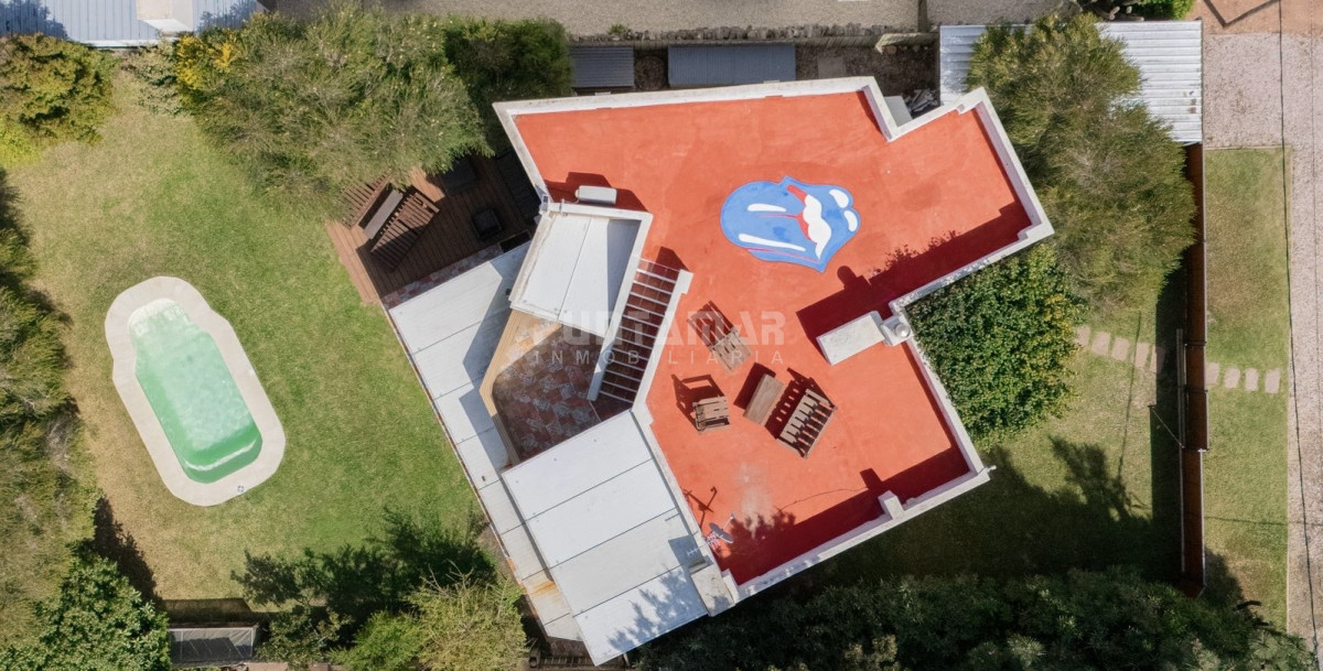 Casa ID.212570 - CASA EN LA JUANITA DE 4 DORMITORIOS A MINUTIOS DE JOSE IGNACIO