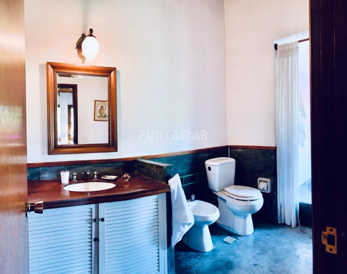 Casa ID.212016 - HERMOSA CASA DE 2 PLANTAS EN PARADA 9 DE LA MANSA