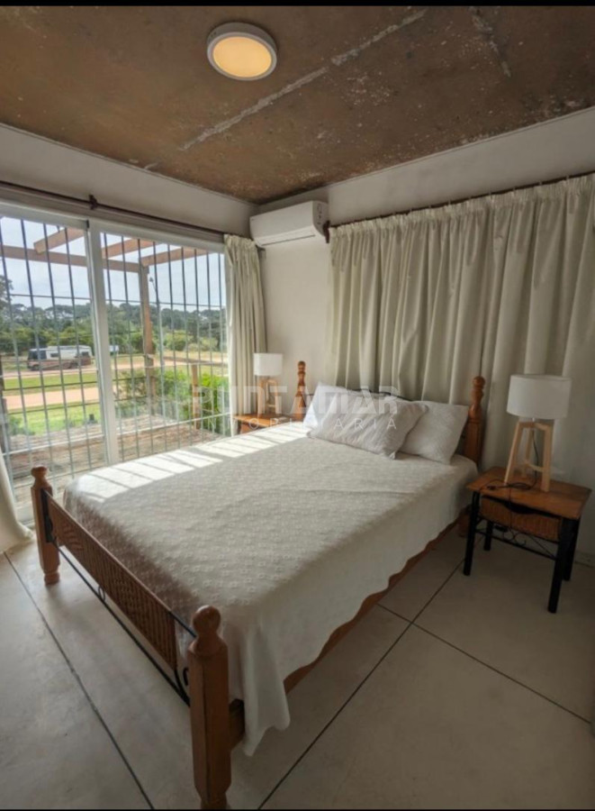 Casa ID.210709 - ALQUILER MODERNA CASA RINCON DEL INDIO 3 DORM Y PISCINA