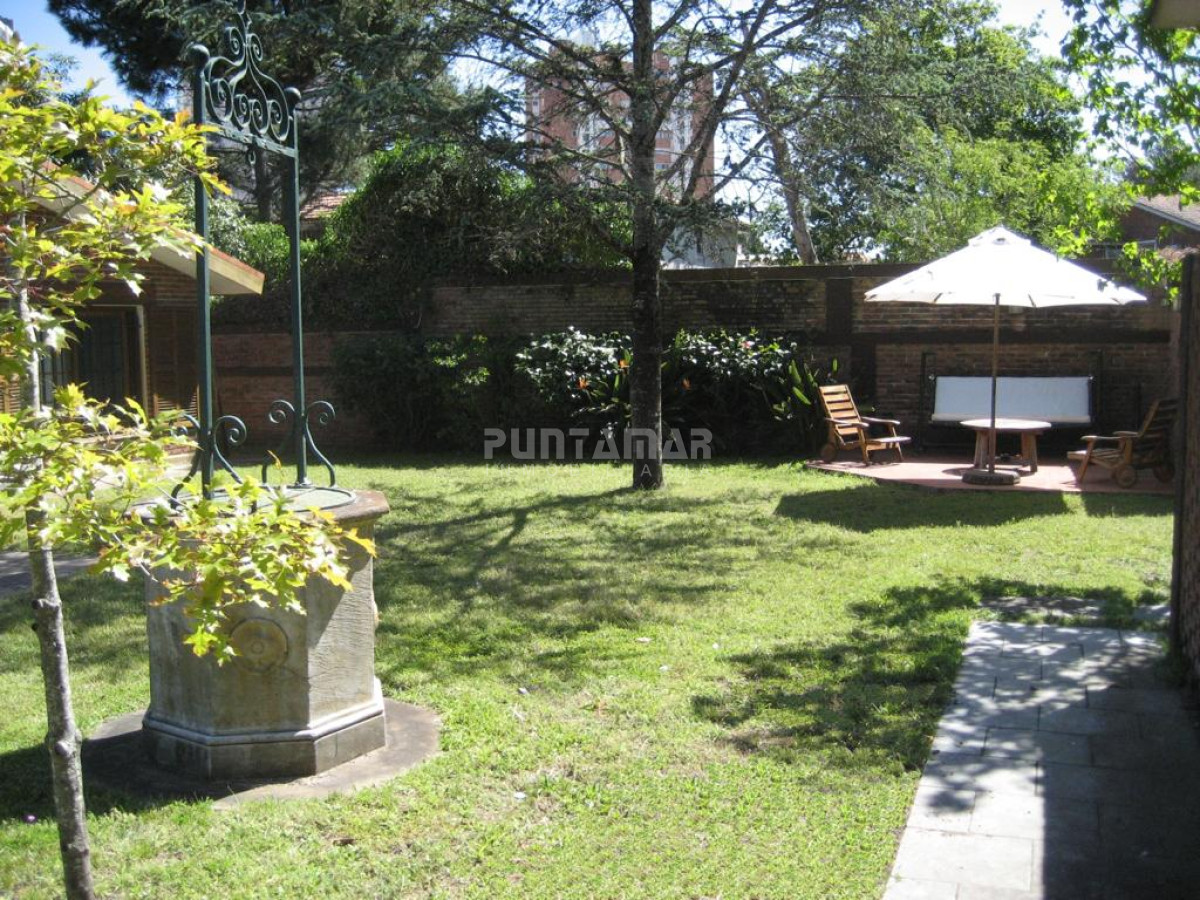 Casa ID.212425 - CHALET DE 4 DORMITORIOS EN PARADA 7 DE LA MANSA