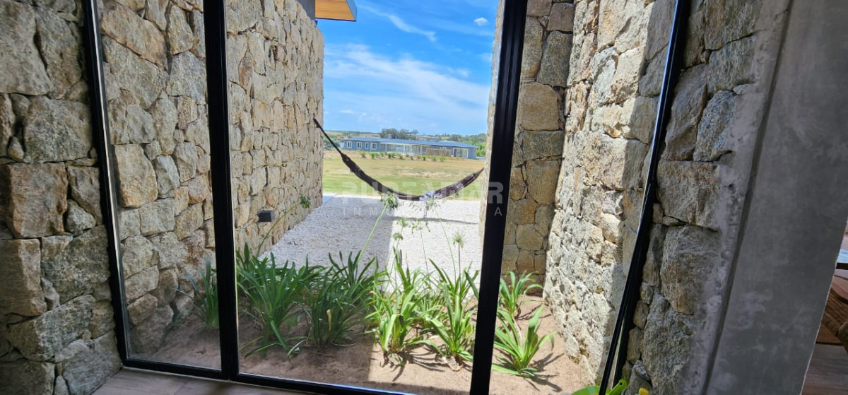 Casa ID.212882 - Casa en venta y alquiler en Pueblo Mio