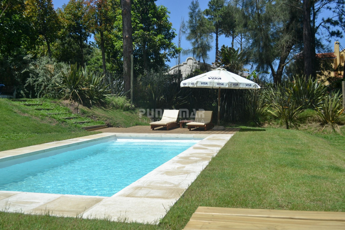 Casa ID.213198 - MODERNA CASA A ESTRENAR EN LA BARRA PARA 11 PERSONAS