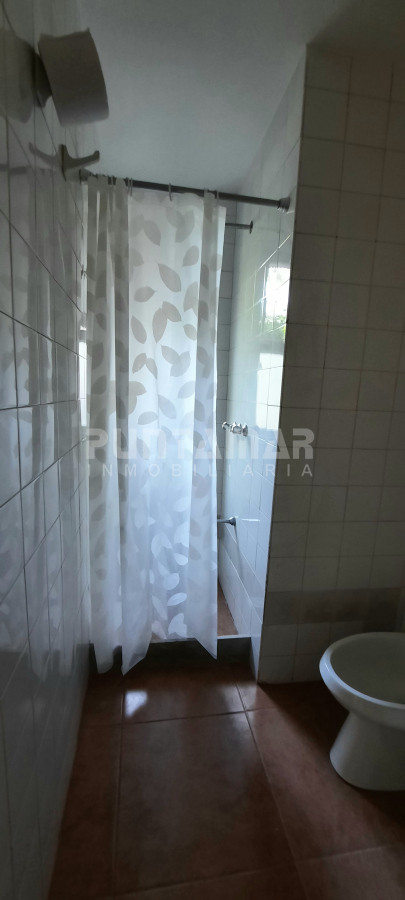 Casa ID.213576 - IMPORTANTE CASA DE 2 PLANTAS EN LA MANSA