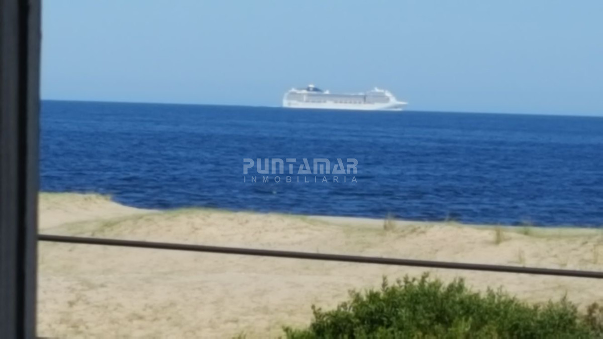 Casa ID.210971 - Casa en alquiler Balneario Bueno Aires frente al mar y piscina climatizada