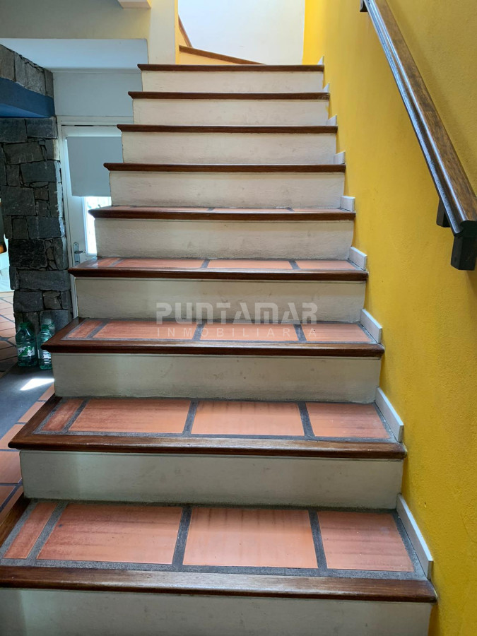 Casa ID.211117 - HERMOSA CASA DE 3 DORMITORIOS EN MONTOYA CON PISCINA Y A METROS DE LA PLAYA