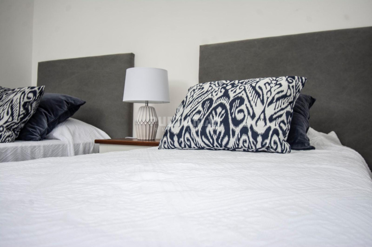 Casa ID.211851 - Casa de 5 dormitorios en venta y alquiler en Rincón del Indio, Punta del Este