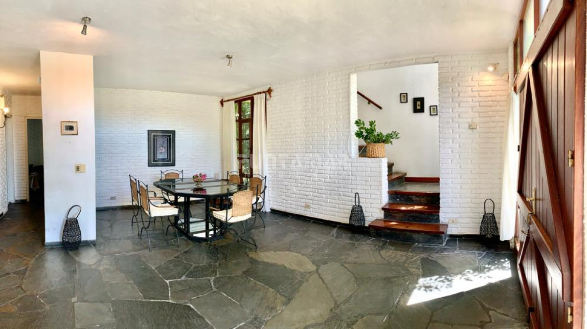 Casa ID.212016 - HERMOSA CASA DE 2 PLANTAS EN PARADA 9 DE LA MANSA