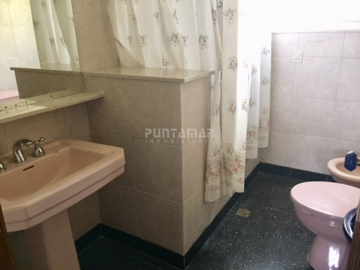 Casa ID.211724 - VENTA DE CASA EN SAN RAFAEL  6 DORMITORIOS 