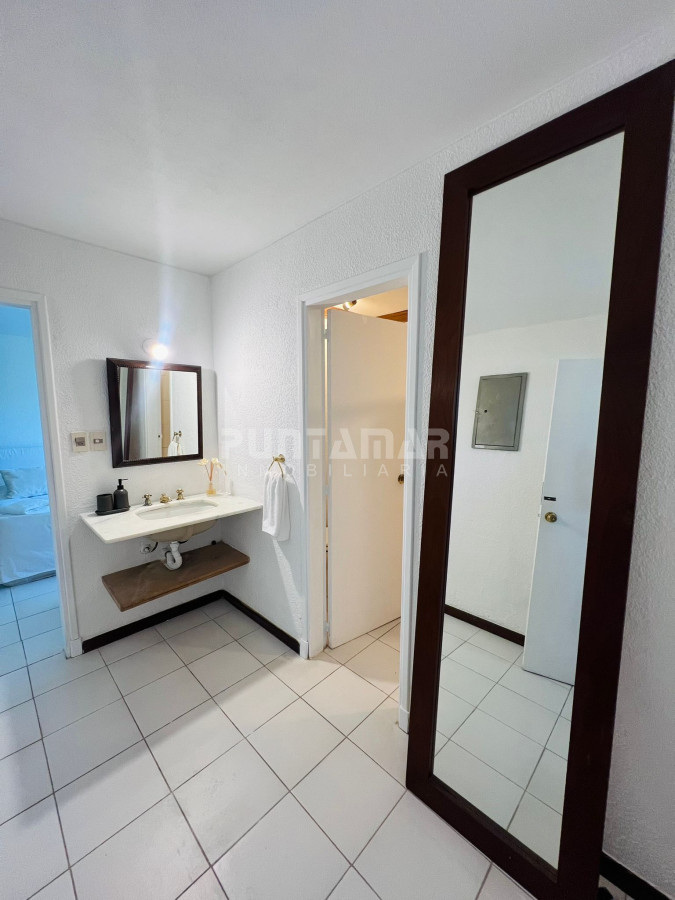 Casa ID.212432 - ALQUILER  CASA DE 3 DORMITORIOS EN SUITE EN SAN RAFAEL CON PISCINA