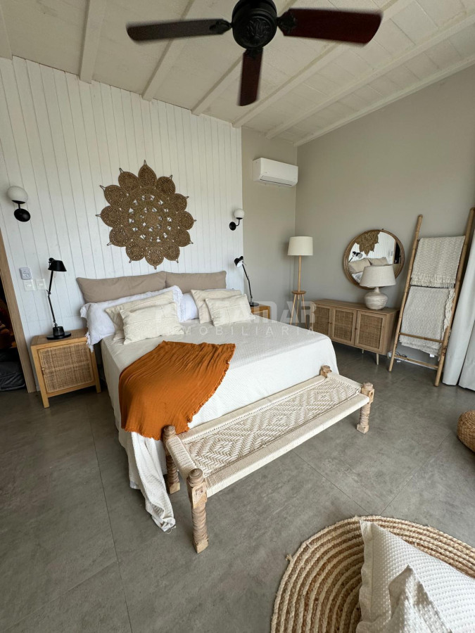 Casa ID.213803 - ALQUILER HERMOSA CASA DE 4 DORMITORIOS EN BARRIO PRIVADO EL QUIJOTE 