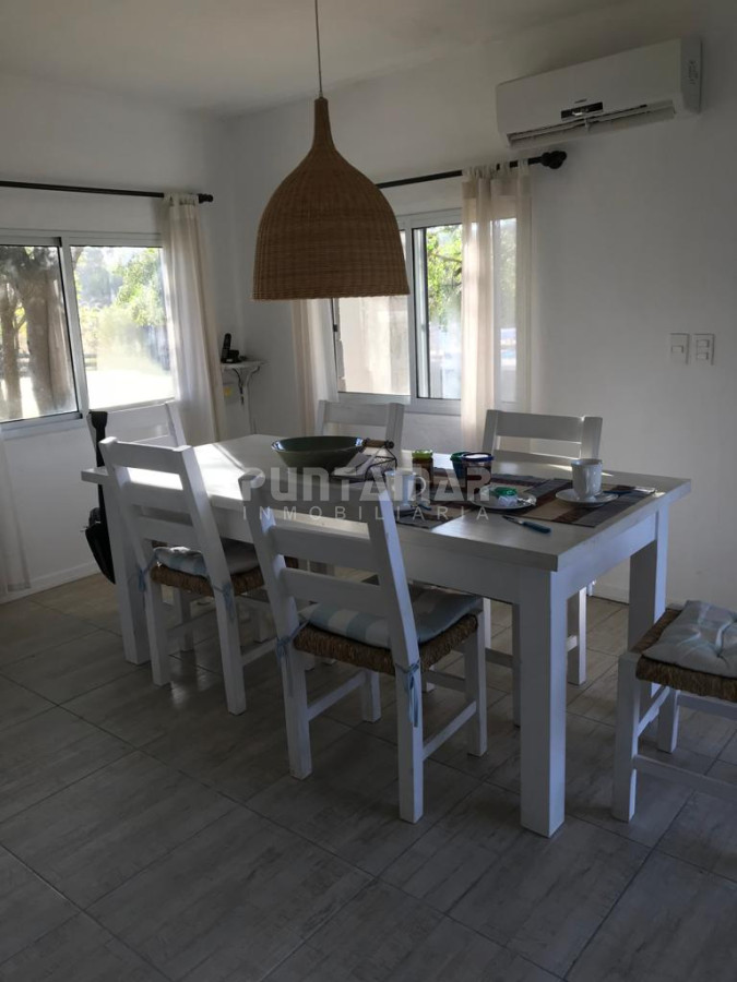 Casa ID.213056 - Casa en alquiler Pueblo San Vicente 