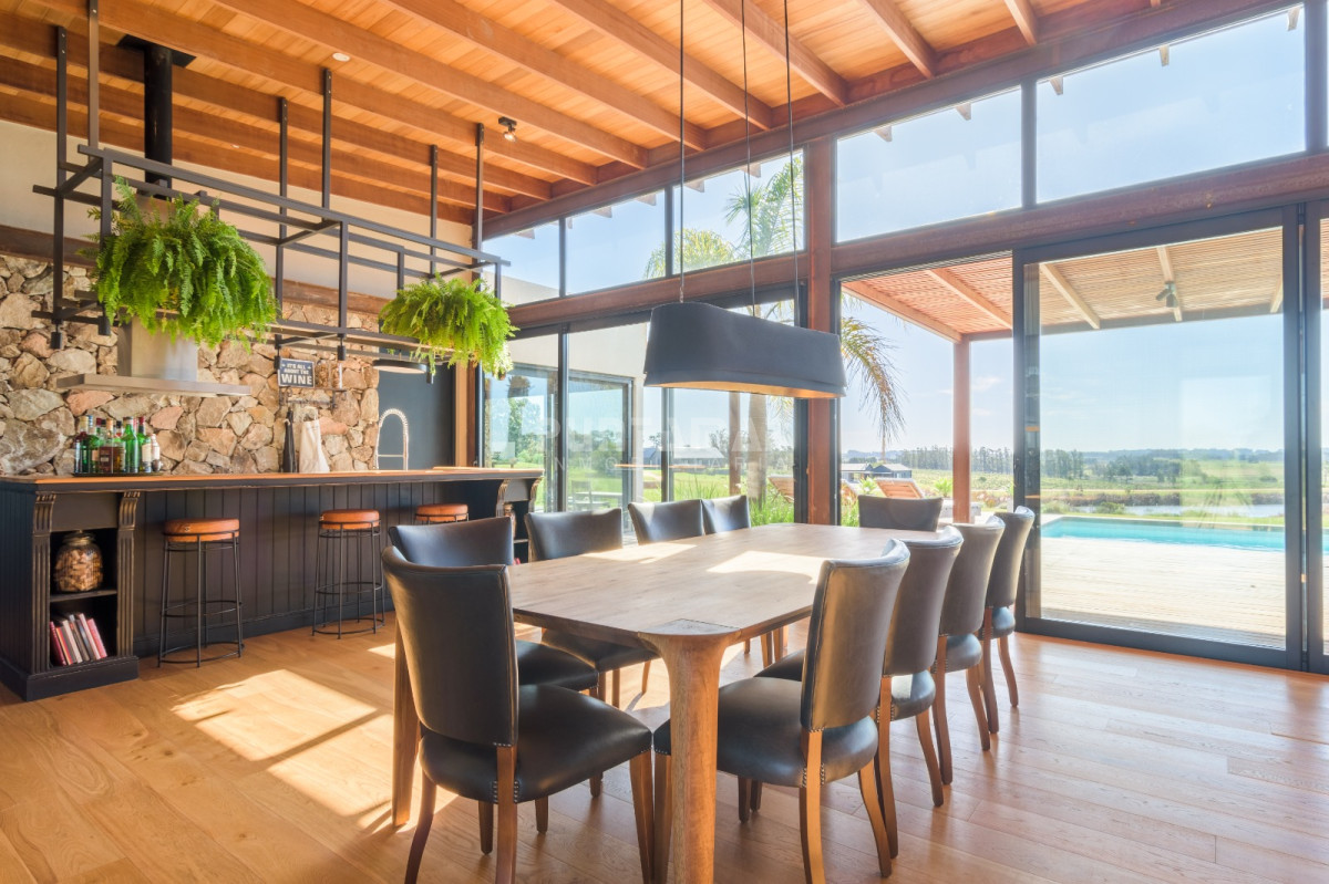 Casa ID.213104 - Espectacular casa en alquiler en Pueblo Mio
