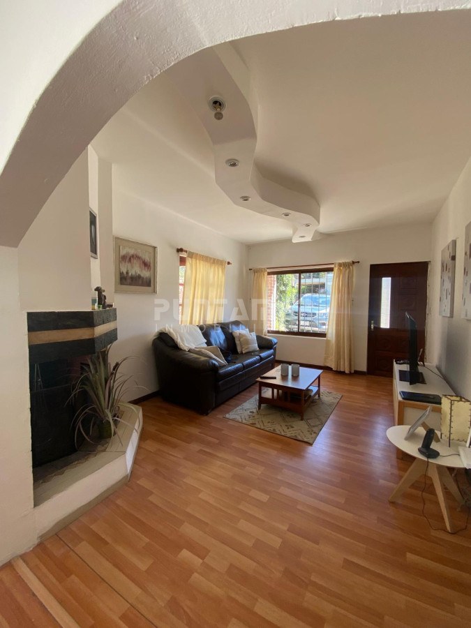 Casa ID.213466 - HERMOSA CASA EN PINARES P35 PUNTA DEL ESTE ALQUILER 