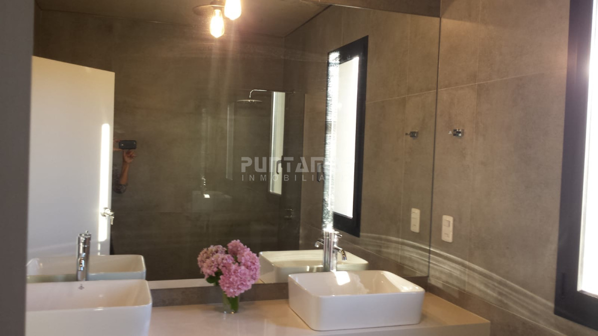 Casa ID.211804 - Casa en alquiler en Pueblo Mio