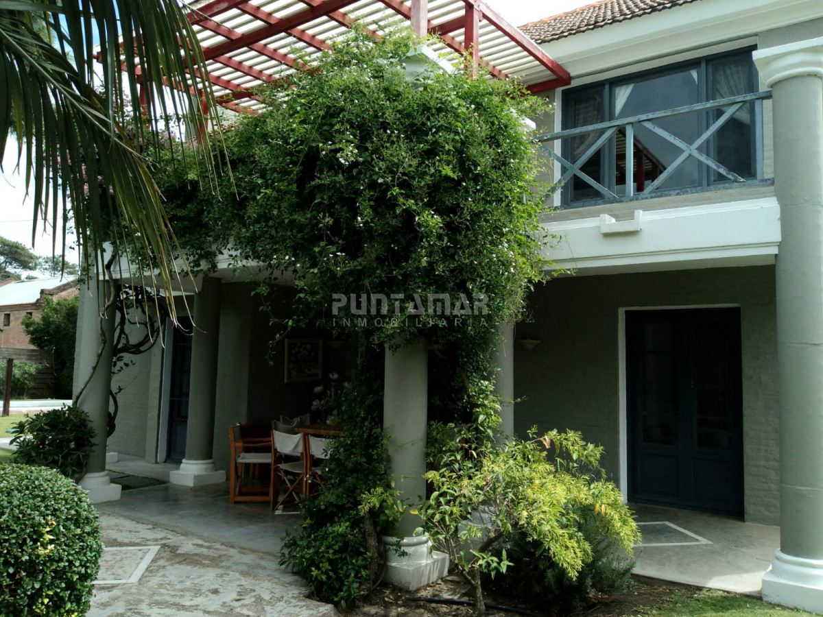 Casa ID.212677 - IMPORTANTE CASA DE 2 PLANTAS EN LA BARRA, MONTOYA