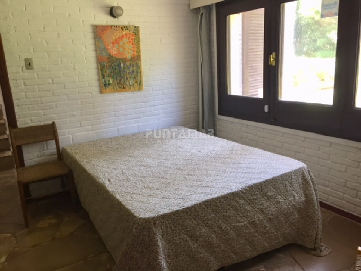 Casa ID.211724 - VENTA DE CASA EN SAN RAFAEL  6 DORMITORIOS 