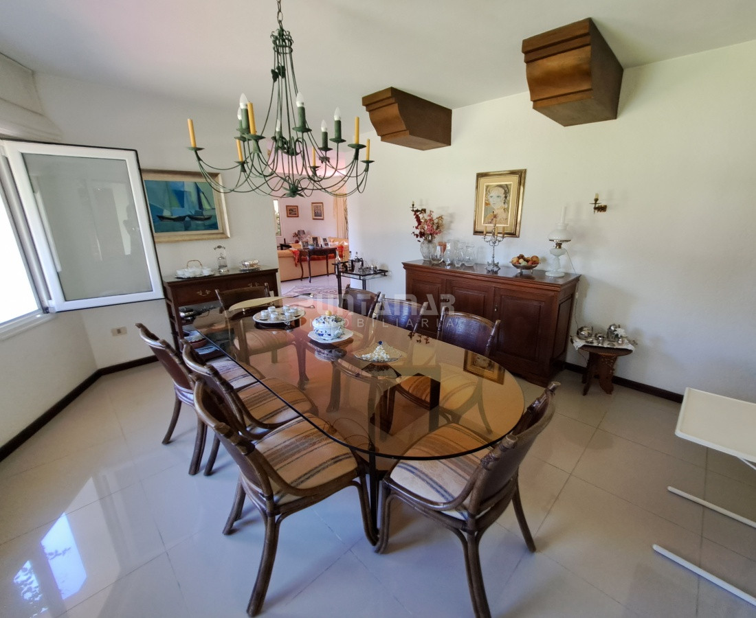 Casa ID.212912 - IMPORTANTE CASA DE 2 PLANTAS  