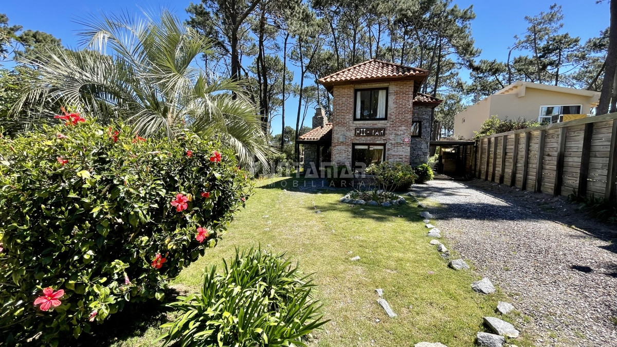 Casa ID.210845 - ALQUILER HERMOSA CASA A METROS DE PLAYA MONTOYA  