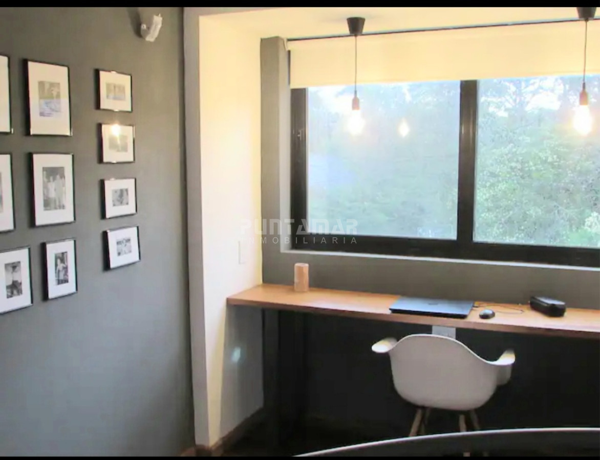 Casa ID.212479 - MUY LINDA CASA DE 2 PLANTAS EN SAN RAFAEL DE 4 DORMITORIOS CON PISCINA