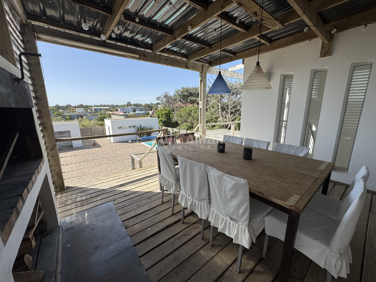 Casa ID.210971 - Casa en alquiler Balneario Bueno Aires frente al mar y piscina climatizada