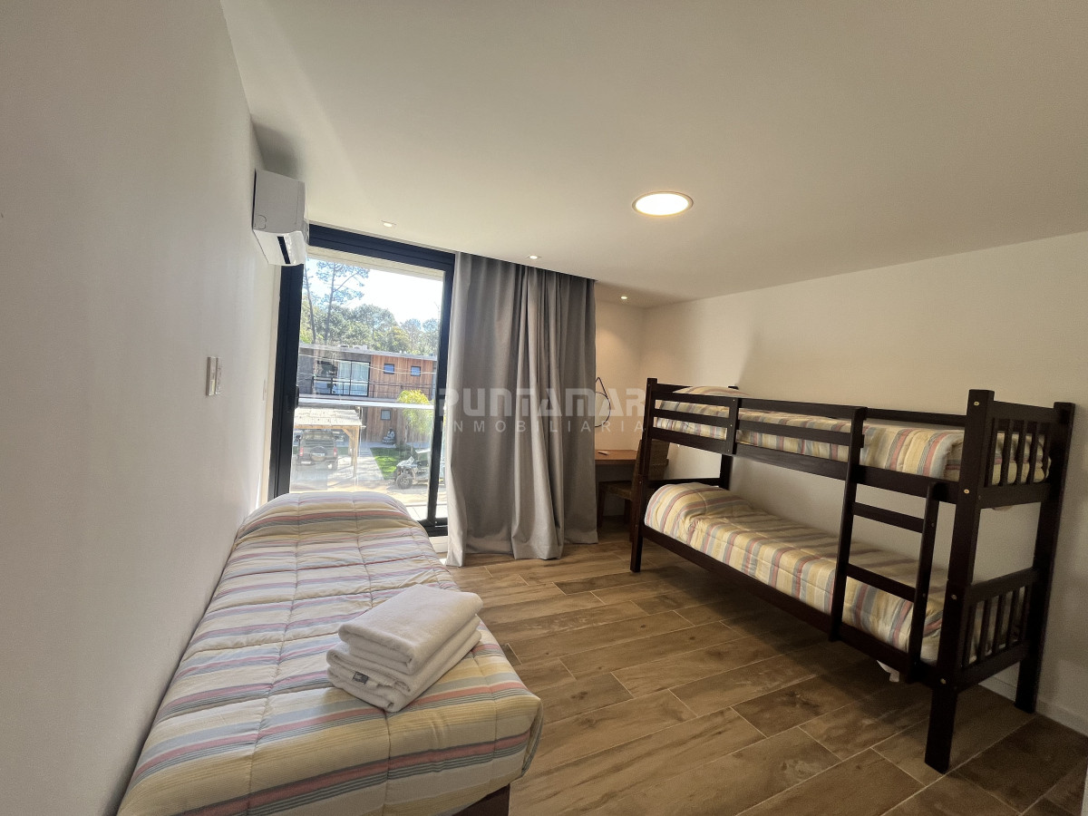 Casa ID.213451 - HERMOSA CASA DE 4 DORMIS Y 4 BAÑOS CON PISCINA PRIVADA EN SOLANAS COUNTRY