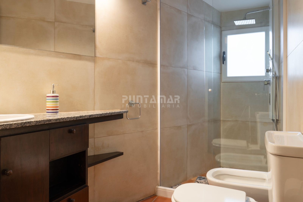 Casa ID.212570 - CASA EN LA JUANITA DE 4 DORMITORIOS A MINUTIOS DE JOSE IGNACIO