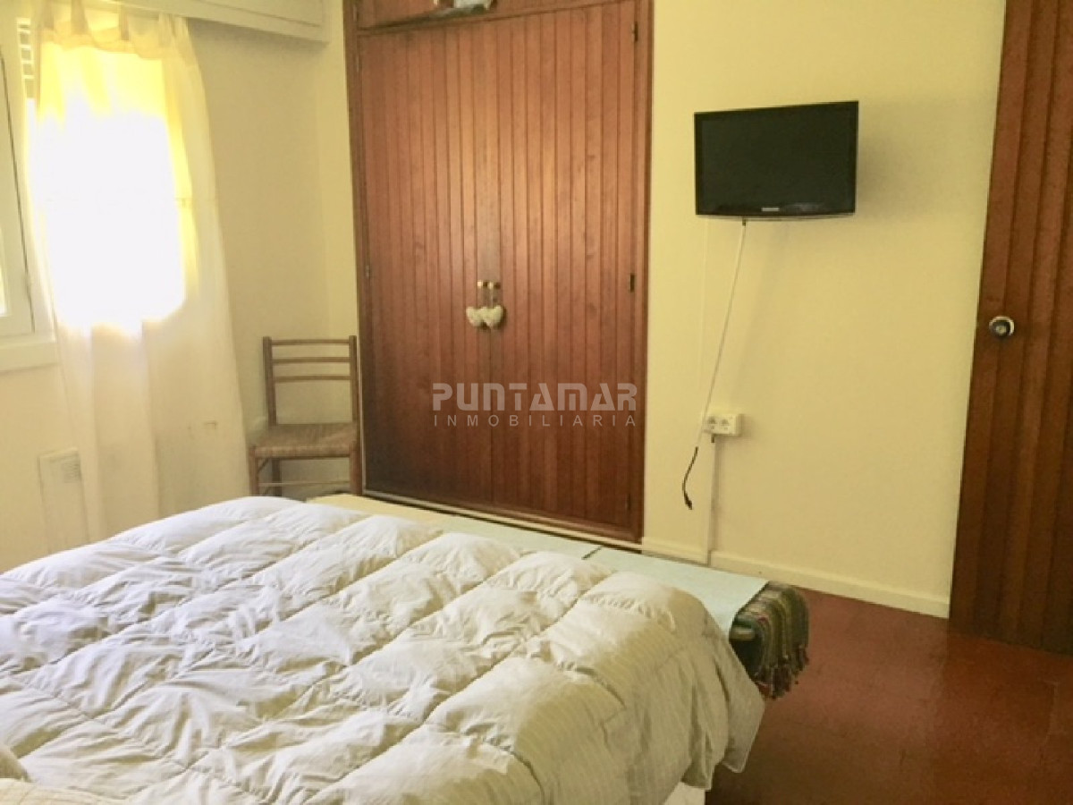 Casa ID.211724 - VENTA DE CASA EN SAN RAFAEL  6 DORMITORIOS 