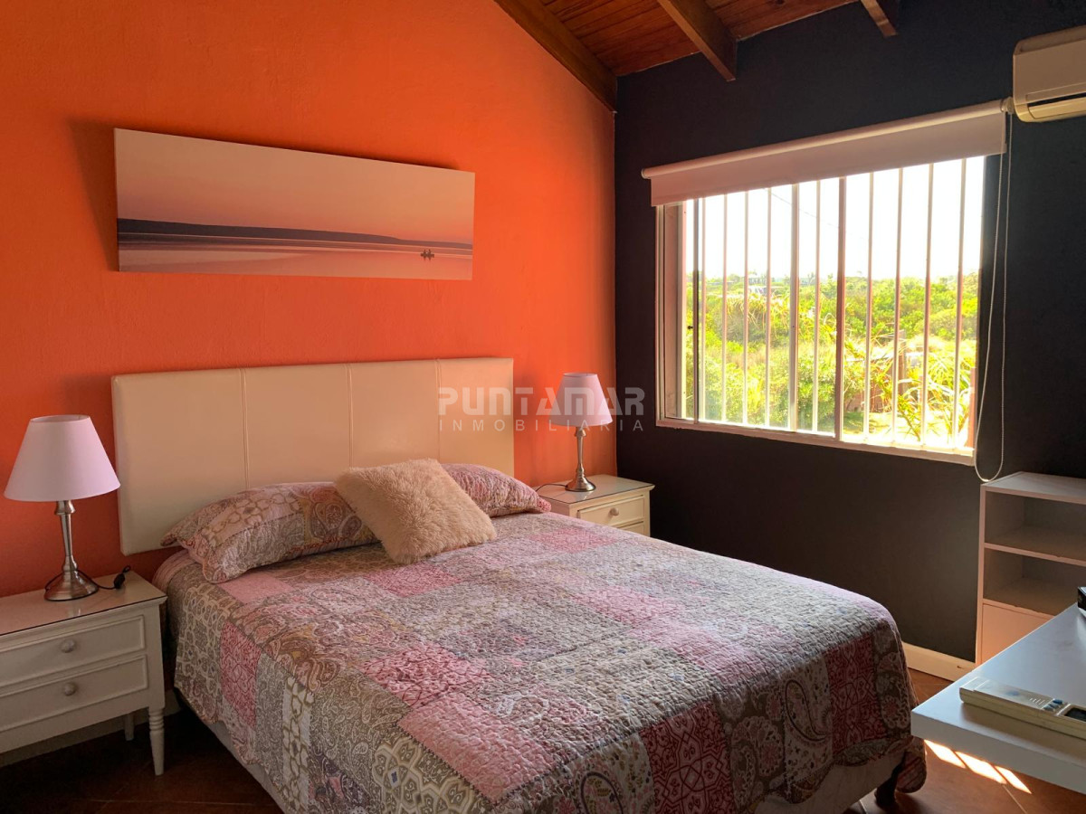 Casa ID.213455 - HERMOSA CASA FRENTE AL MAR DE 3 DORMIS EN BALNEARIO BSAS