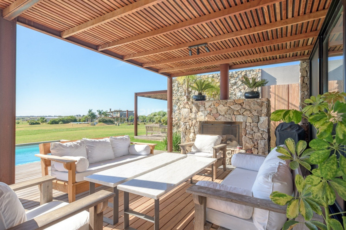 Casa ID.213104 - Espectacular casa en alquiler en Pueblo Mio