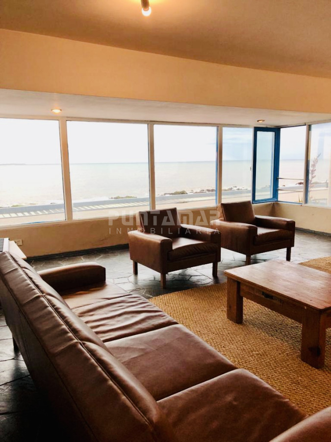 Casa ID.213178 - ALQUILER ESPECTACULAR CASA DE 4 DORMITORIOS FRENTE AL MAR