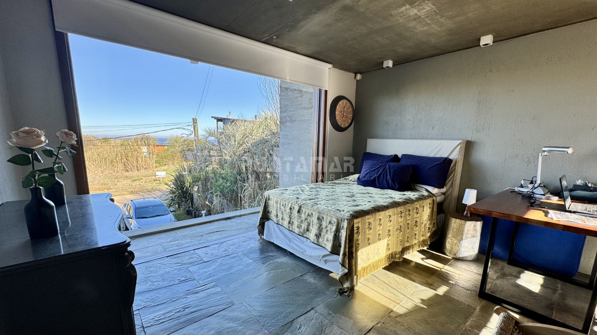 Casa ID.212719 - ALQUILER  CASA DE 4 DORMITORIOS  EN EN EL CHORRO  CON PISCINA