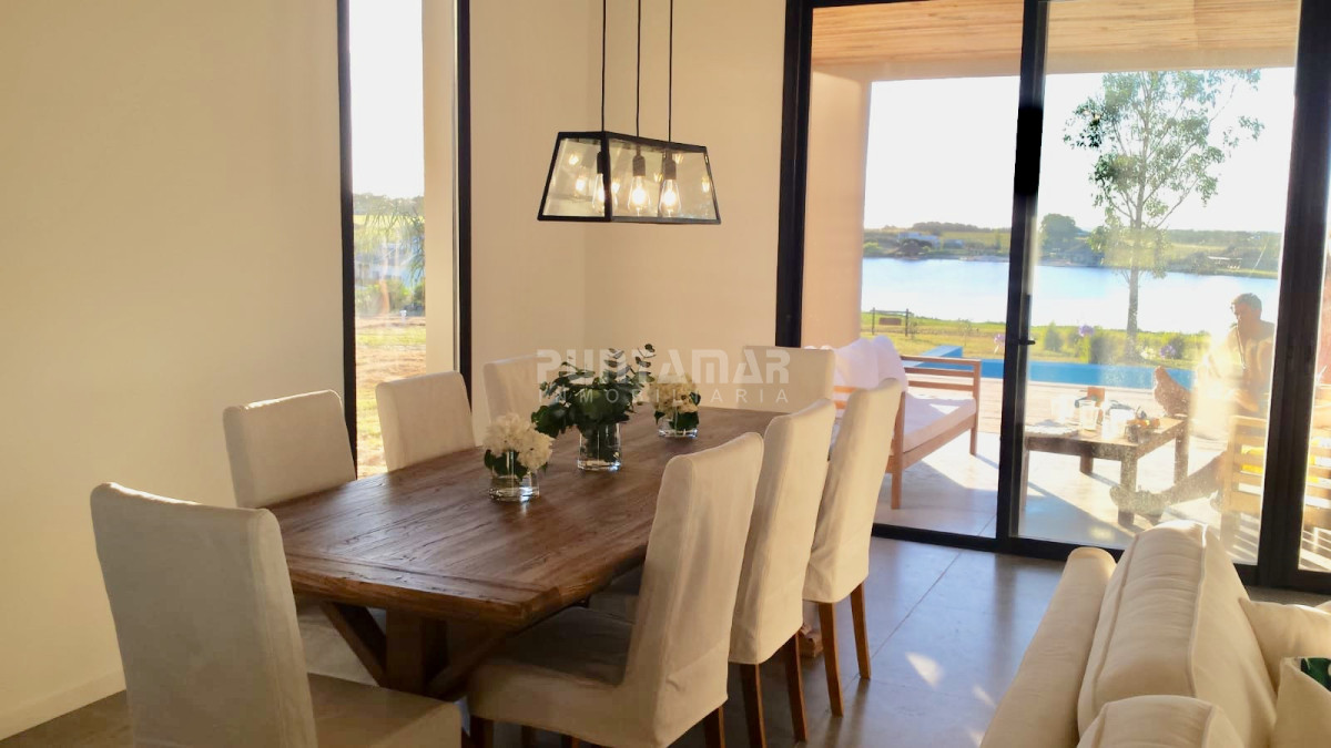 Casa ID.211804 - Casa en alquiler en Pueblo Mio