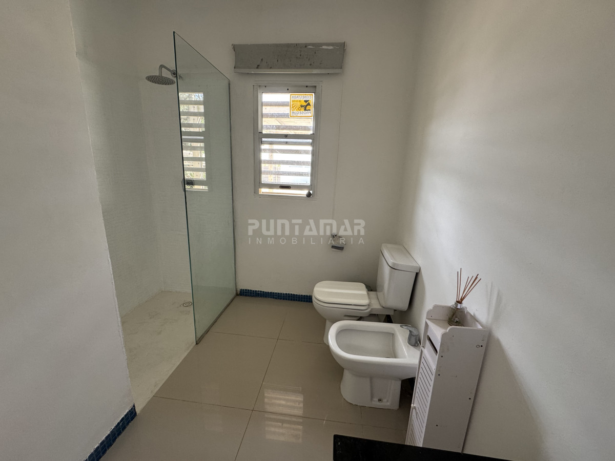 Casa ID.210971 - Casa en alquiler Balneario Bueno Aires frente al mar y piscina climatizada