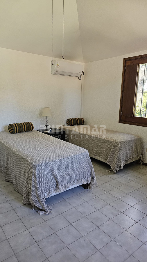 Casa ID.213744 - Casa en alquiler con piscina