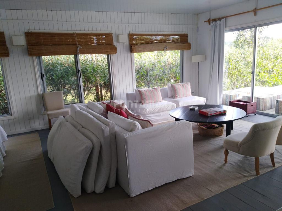 Casa ID.213055 - Casa en alquiler Pueblo San Vicente