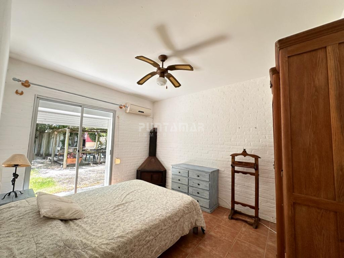 Casa ID.210240 - ALQUILER ANUAL EN LA BARRA 3 DORMITORIOS