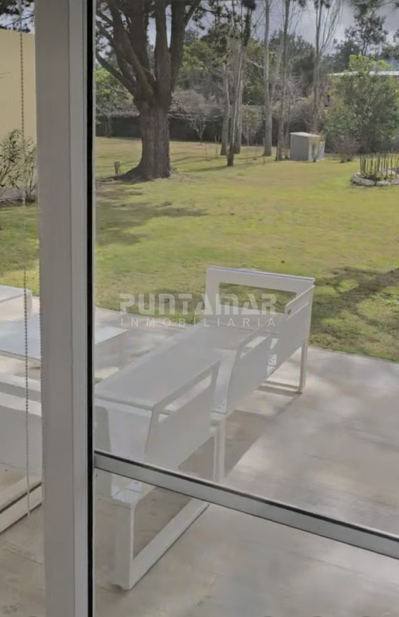 Casa ID.213836 - ALQUILER CASA EN EL CORAZÓN DE LA BARRA