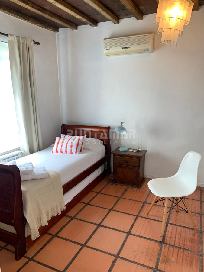 Casa ID.211117 - HERMOSA CASA DE 3 DORMITORIOS EN MONTOYA CON PISCINA Y A METROS DE LA PLAYA