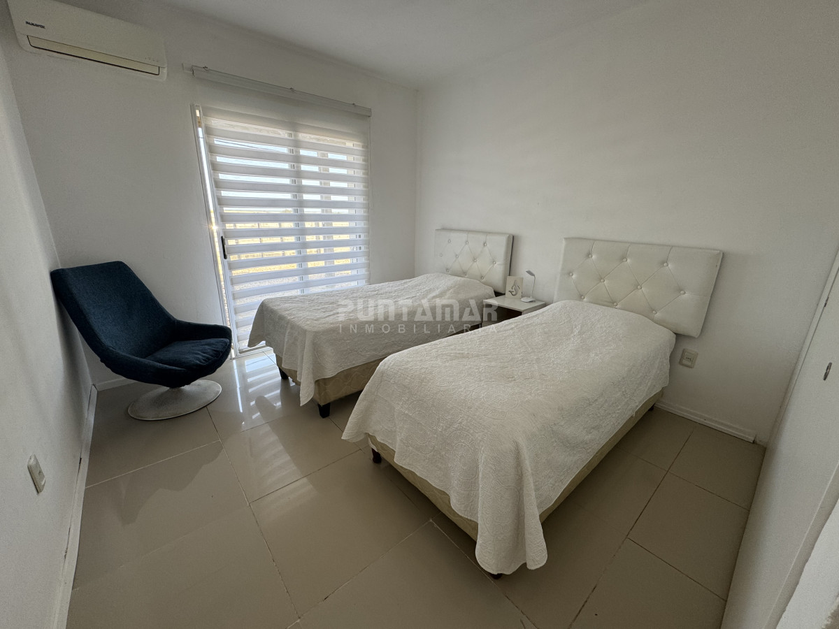 Casa ID.210971 - Casa en alquiler Balneario Bueno Aires frente al mar y piscina climatizada