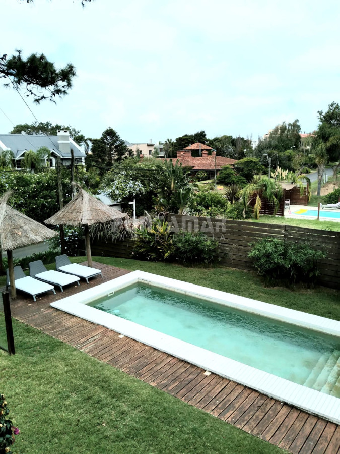 Casa ID.212677 - IMPORTANTE CASA DE 2 PLANTAS EN LA BARRA, MONTOYA