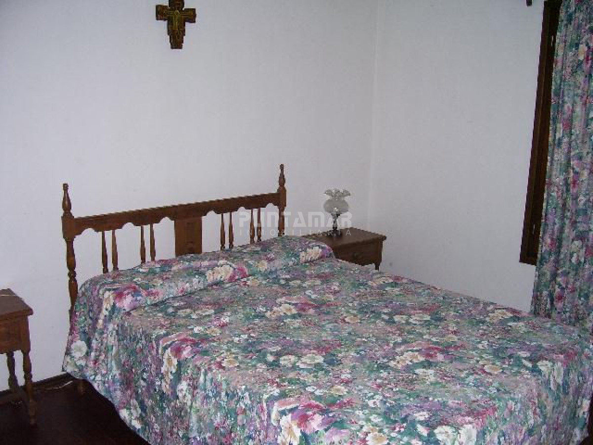 Casa ID.210588 - Bien ubicada en San rafael a una cuada del mercadito y 3 de la playa