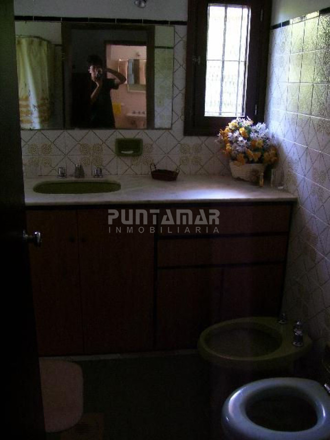 Casa ID.210588 - Bien ubicada en San rafael a una cuada del mercadito y 3 de la playa