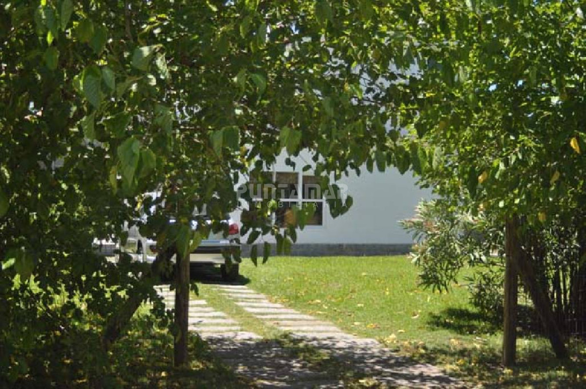 Casa ID.210609 - Casa en San Rafael, 3 dormitorios *