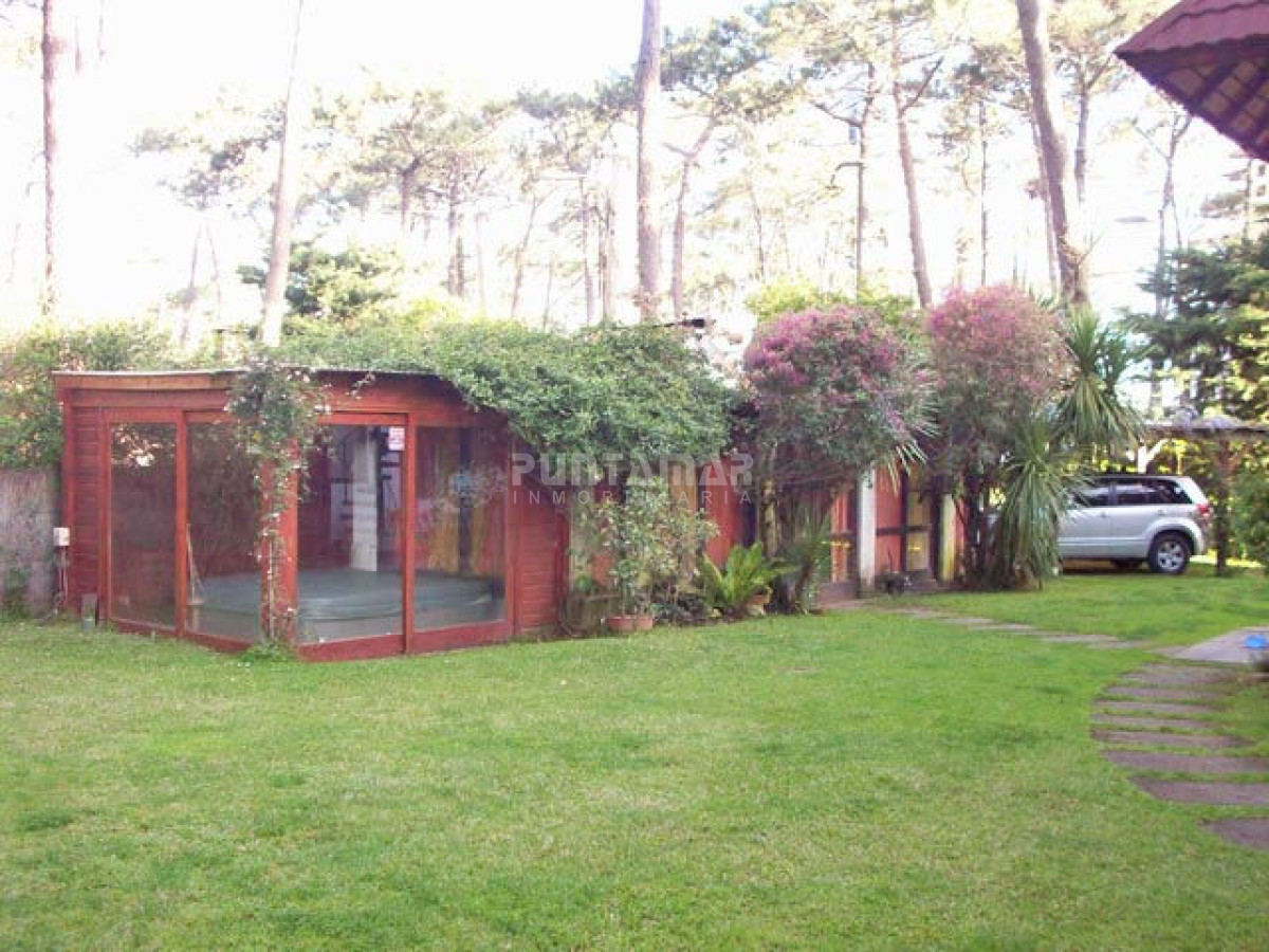 Casa ID.210626 - Casa de 4 dormitorios con piscina en San Rafael