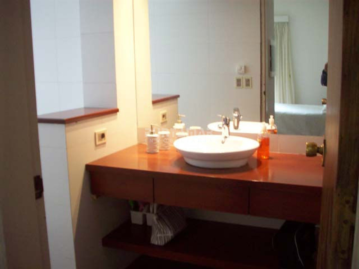 Casa ID.210658 - CASA EN ALQUILER EN PUNTA DEL ESTE, ZONA GOLF CON PISCINA