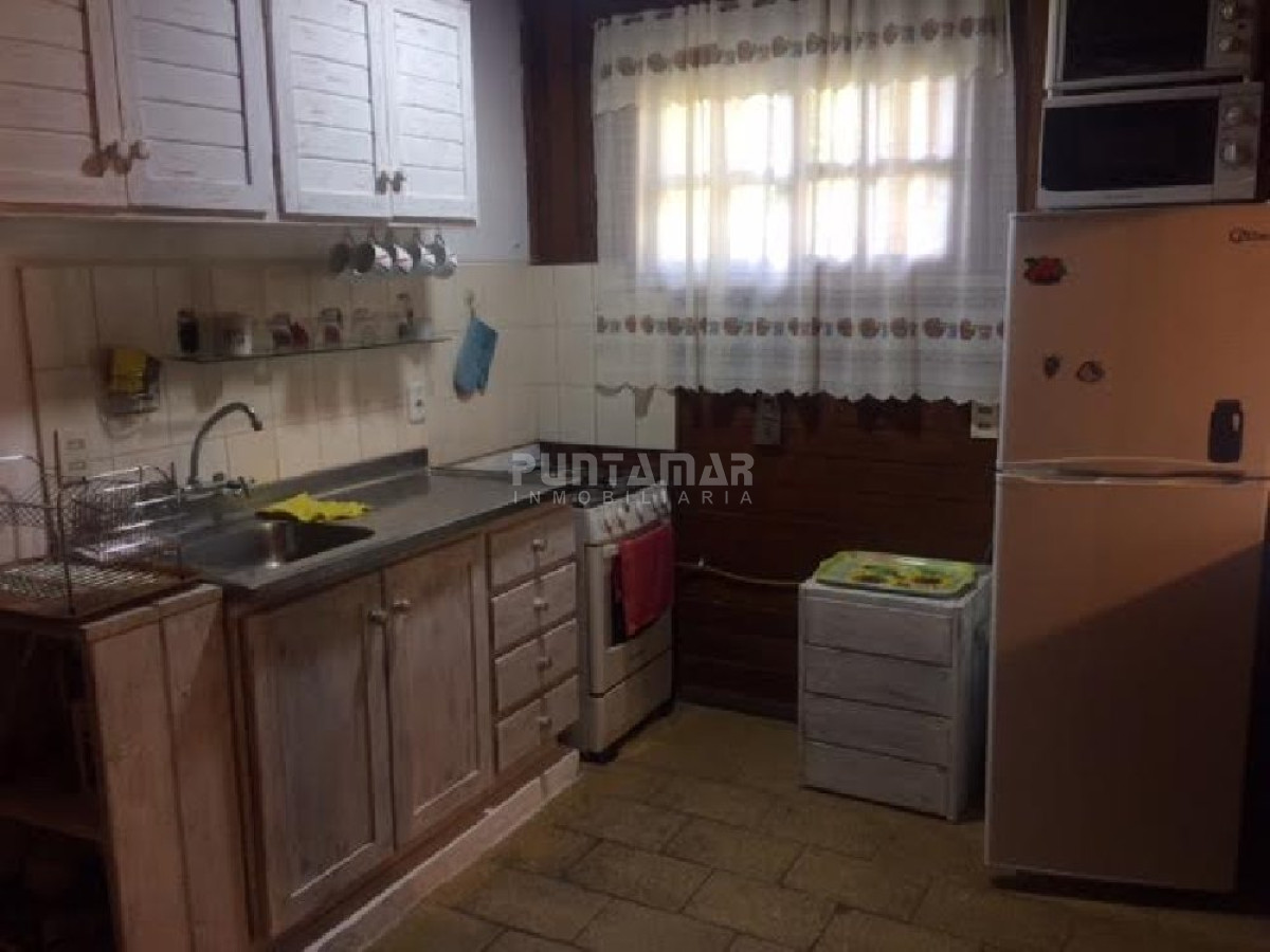 Casa ID.210754 - CASA EN ALQUILER ANUAL EN LA BARRA, EL TESORO 3 DORMITORIOS 2 BAÑOS
